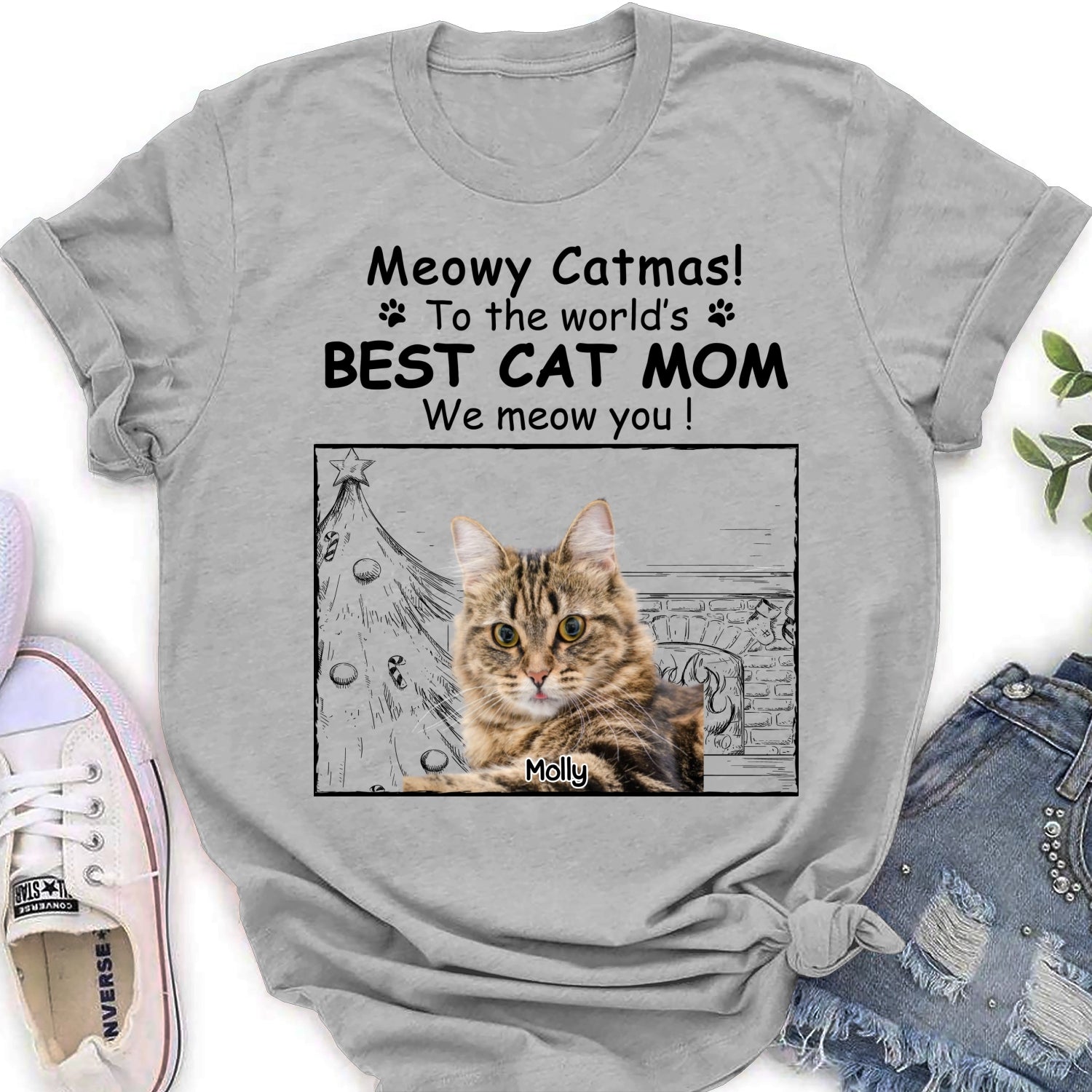Top-Rated Personalized Custom Women's Christmas Cat Mom Photo T-shirt