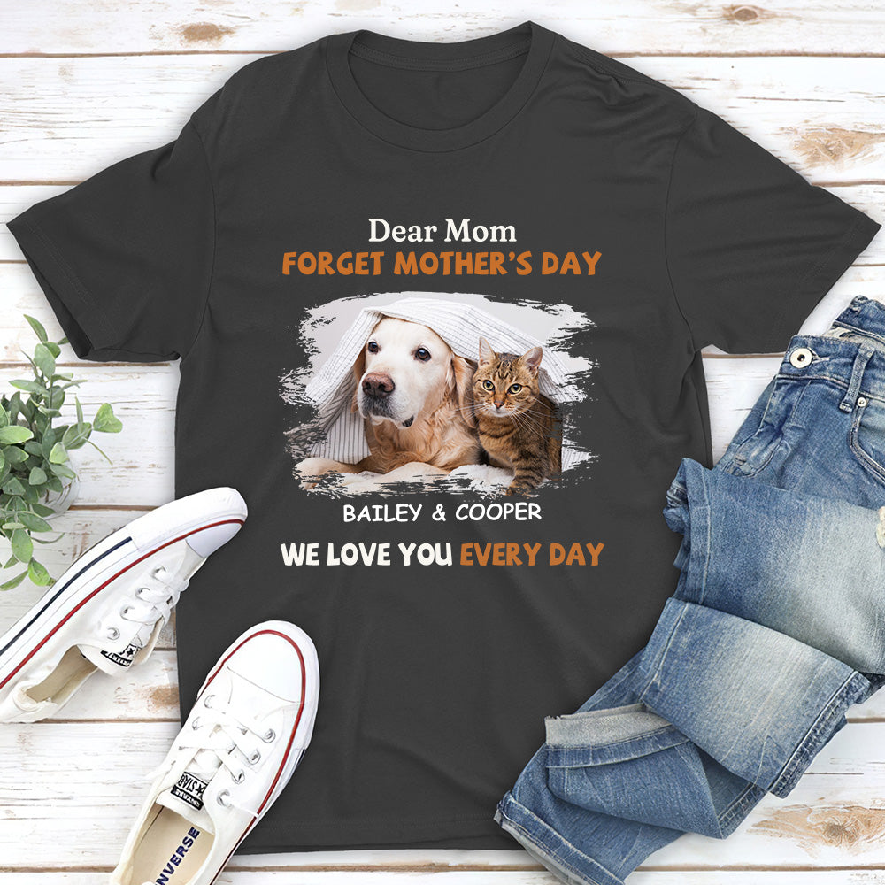 Heartfelt 'We Love You Every Day Mom' Personalized Custom Unisex 5.3 oz T-shirt